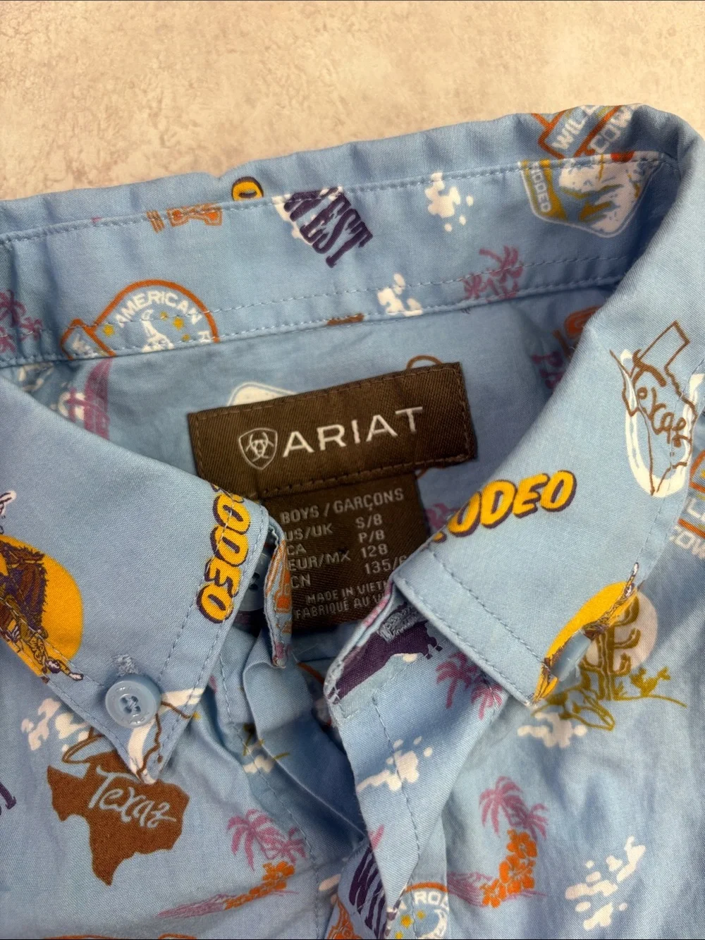 Ariat short sleeve button up shirt